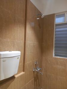 Common Bathroom Image of 1435 Sq.ft 3 BHK Apartment / Flat for sale in Horizon Highgroves, Mundhwa Pune for Rs. 17500000