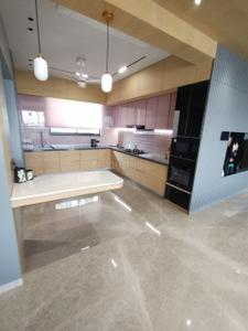 Bathroom Image of 4200 Sq.ft 4 BHK Apartment / Flat for sale in Shannon Sierra, Satellite Ahmedabad for Rs. 35900000