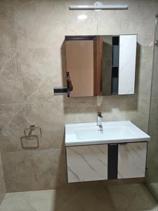 Bathroom Image of 3000 Sq.ft 3.5 BHK Apartment / Flat for sale in Sumadhura The Olympus, Financial District Hyderabad for Rs. 41500000