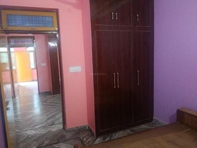 Bedroom Image of 1935 Sq.ft 2 BHK Builder Floor for rent in Kisan Path Lucknow for Rs. 14000