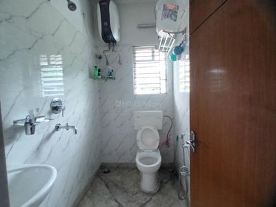 Bathroom Image of 1370 Sq.ft 3 BHK Apartment / Flat for sale in Jodhpur Park Kolkata for Rs. 15500000