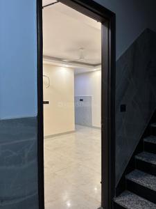 Hall Image of 1000 Sq.ft 2.5 BHK Builder Floor for rent in Mayur Vihar Phase 1 New Delhi for Rs. 30000