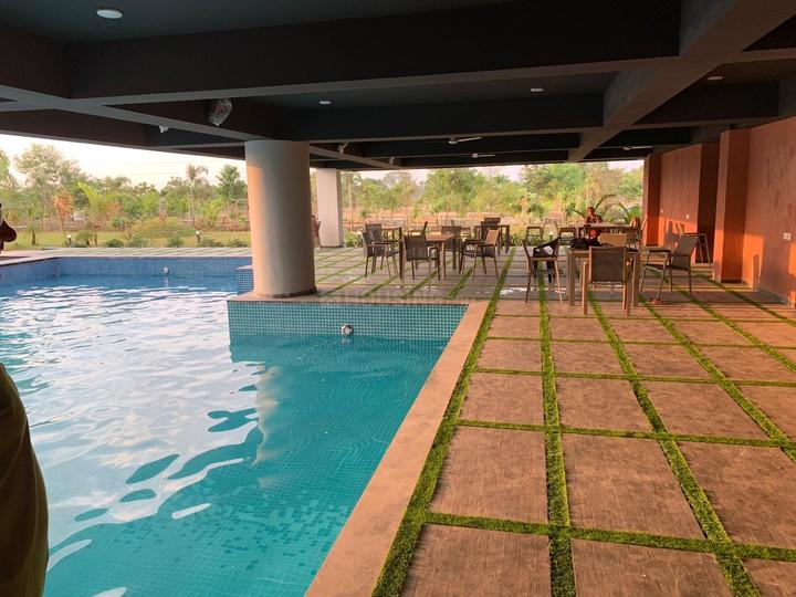 Natures Edge Main Image 1