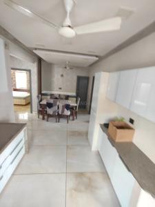 Bathroom Image of 1800 Sq.ft 3 BHK Apartment / Flat for sale in Ellisbridge Ahmedabad for Rs. 18500000