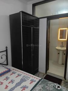 Bedroom Image of 1000 Sq.ft 2 BHK Apartment / Flat for rent in Lajpat Nagar New Delhi for Rs. 50000