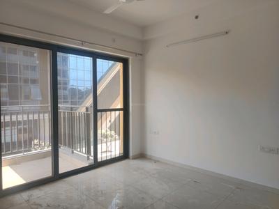 Bedroom Image of 950 Sq.ft 2 BHK Apartment / Flat for sale in Amanora Gold Towers, Hadapsar Pune for Rs. 11700000
