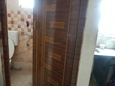 Image of 750 Sq.ft 2 BHK Apartment / Flat for sale in Beliaghata, Kolkata for Rs. 3000000