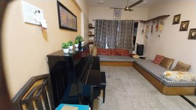 Hall Image of 900 Sq.ft 2 BHK Apartment / Flat for sale in Vini Garden, Dahisar West Mumbai for Rs. 17500000