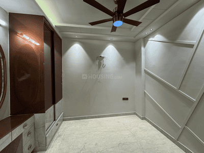 Bedroom Image of 1494 Sq.ft 3 BHK Builder Floor for sale in Paschim Vihar New Delhi for Rs. 32500000