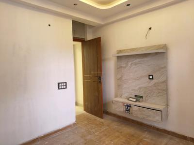 Bedroom Image of 1050 Sq.ft 2 BHK Apartment / Flat for sale in Lal Kuan Ghaziabad for Rs. 4465000