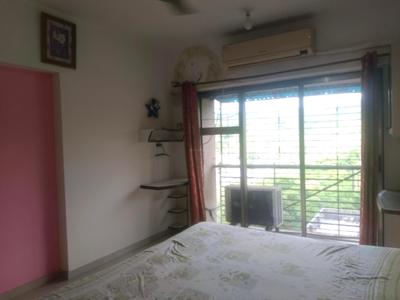 Bedroom Image of 850 Sq.ft 2 BHK Apartment / Flat for sale in highland tower Lokhandwala , Kandivali East Mumbai for Rs. 18000000