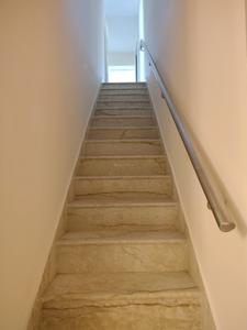 Staircase Image of 4500 Sq.ft 8 BHK Apartment / Flat for rent in Hill View Apartments, Vasant Vihar New Delhi for Rs. 325000