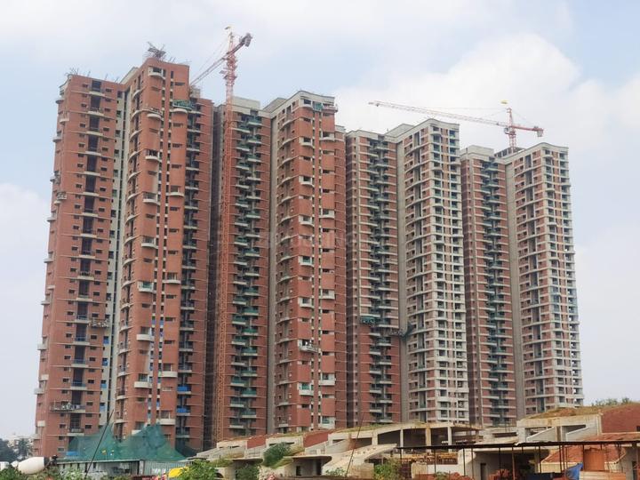 In the quiet Earth Main Image 1