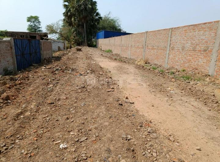 Embassy capital bodhgawa shivala par Main Image 1