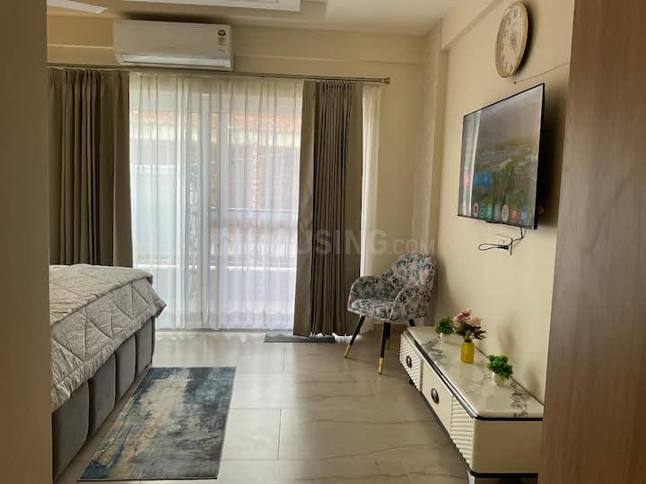 Canal Road Bedroom 1