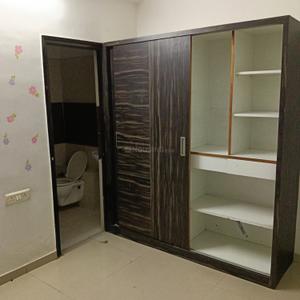 Bedroom Image of 1800 Sq.ft 3 BHK Apartment / Flat for rent in Navrangpura Ahmedabad for Rs. 35000