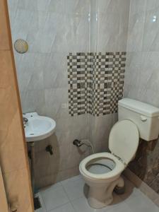 Bathroom Image of 1350 Sq.ft 2 BHK Apartment / Flat for sale in Nikol Ahmedabad for Rs. 4500000