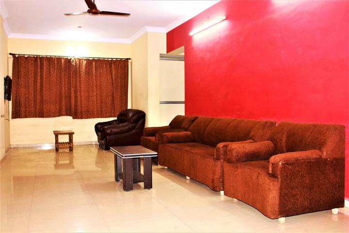Hall Image of Chandramohan's Nest in Shivaji Nagar, Mumbai