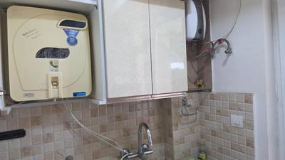 Kitchen Image of 1650 Sq.ft 3 BHK Apartment / Flat for rent in Shalimar Oneworld Vista, Gomti Nagar Lucknow for Rs. 55000