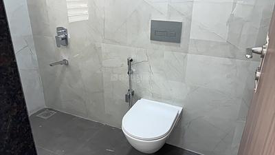 Image of 800 Sq.ft 2 BHK Apartment / Flat for sale in Apex Green Wood, Borivali East, Mumbai for Rs. 18000000