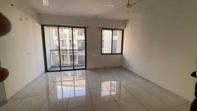 Living Room Image of 1305 Sq.ft 2 BHK Apartment / Flat for rent in Jagatpur Ahmedabad for Rs. 21000