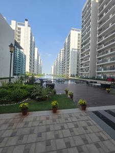 Image of 2123 Sq.ft 3 BHK Apartment / Flat for sale in Central Park The Orchard, Sector 32, Sohna for Rs. 42000000