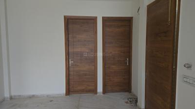 Living Room Image of 950 Sq.ft 3 BHK Builder Floor for sale in Paschim Vihar New Delhi for Rs. 17500000