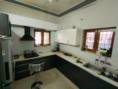 Kitchen Image of 2500 Sq.ft 12 BHK Independent House for sale in Clement Town Dehradun for Rs. 42500000