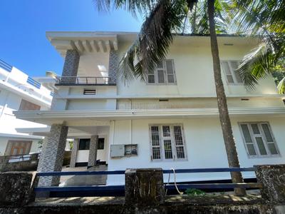 Image of 2750 Sq.ft 4 BHK Independent House for sale in Chalad, Kannur for Rs. 7800000