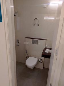 Bathroom Image of 2280 Sq.ft 4.5 BHK Apartment / Flat for sale in Rising Homes At DXP 92, Sector 92 Gurgaon for Rs. 29900000