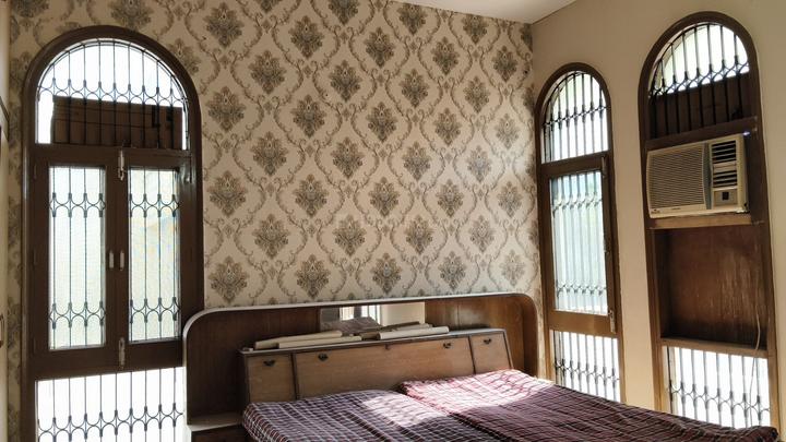 Friends Colony Bedroom 1