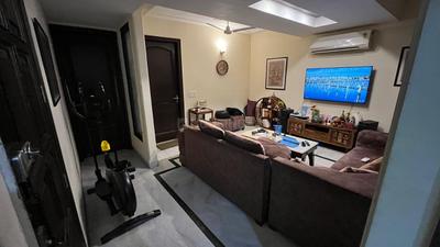 Kitchen Image of 1800 Sq.ft 3 BHK Builder Floor for rent in Green Park New Delhi for Rs. 85000