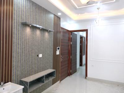 Living Room Image of 650 Sq.ft 2 BHK Builder Floor for sale in DDA Residential Flats, Sector 8 Dwarka New Delhi for Rs. 10000000
