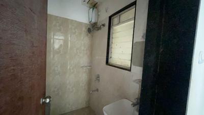 Bathroom Image of 570 Sq.ft 1 BHK Apartment / Flat for sale in VTP Purvanchal, Kesnand Pune for Rs. 2600000