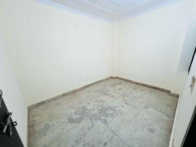 Bedroom Image of 650 Sq.ft 2 BHK Builder Floor for rent in Hastsal New Delhi for Rs. 9000