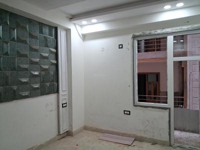 Bedroom Image of 1650 Sq.ft 3.5 BHK Apartment / Flat for sale in DM Infra, Sector 104 Noida for Rs. 6225000