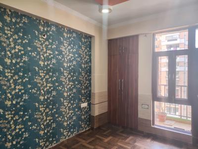 Bedroom Image of 1070 Sq.ft 2.5 BHK Apartment / Flat for sale in Himalaya Tanishq, Ghukna Ghaziabad for Rs. 6850000