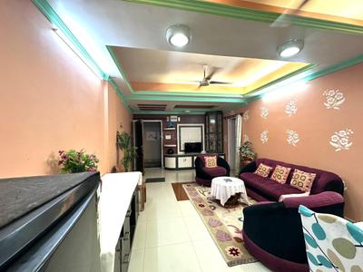 Hall Image of 1354 Sq.ft 3 BHK Apartment / Flat for rent in Chinar Park Kolkata for Rs. 26000