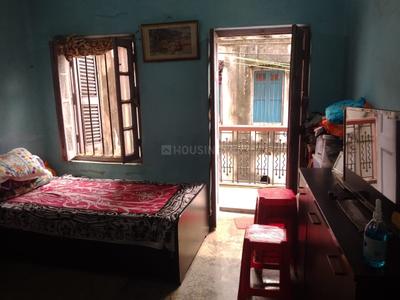 Bedroom Image of 800 Sq.ft 3 BHK Apartment / Flat for sale in Shyam Bazar Kolkata for Rs. 7000000