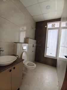 Bathroom Image of 2800 Sq.ft 4 BHK Apartment / Flat for rent in The Medallion by Turnstone Realty LLP, Sector 82 Mohali for Rs. 63000