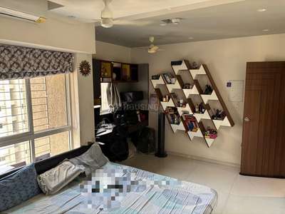 Bedroom Image of 1100 Sq.ft 3 BHK Apartment / Flat for rent in Kolshet Thane for Rs. 65000