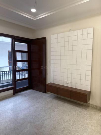 Sector 79 Main Image 1