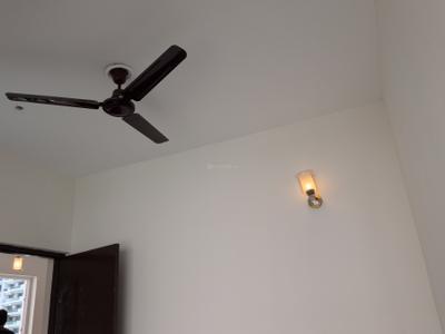 Bedroom Image of 1350 Sq.ft 3 BHK Apartment / Flat for sale in Amrapali Heartbeat City IV, Sector 107 Noida for Rs. 17325000