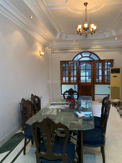 Sukhdev Vihar Main Image 1