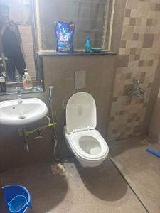 Bathroom Image of 3000 Sq.ft 3 BHK Apartment / Flat for rent in Vertical Oriana, Mundhwa Pune for Rs. 55000