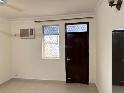 Bedroom Image of 1550 Sq.ft 3 BHK Builder Floor for rent in Sector 54 Gurgaon for Rs. 60000