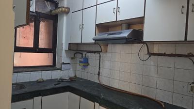 Kitchen Image of 1050 Sq.ft 2 BHK Apartment / Flat for sale in Salora Vihar, Sector 62 Noida for Rs. 12000000