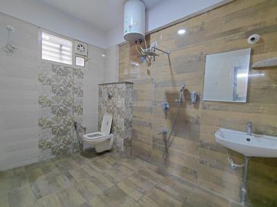 Bathroom Image of 2400 Sq.ft 3 BHK Apartment / Flat for rent in Jayanagar Bengaluru for Rs. 130000
