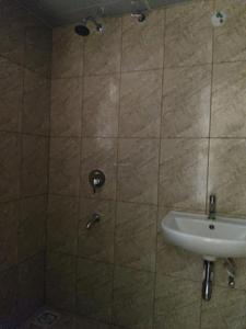 Common Bathroom One Image of 620 Sq.ft 2 BHK Apartment / Flat for sale in AlamoXsreal Tuscany, Siruseri Chennai for Rs. 3900000