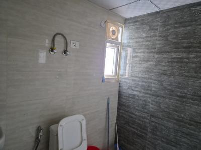 Image of 1069 Sq.ft 3 BHK Apartment / Flat for rent in SG Shikhar Height, Siddharth Vihar, Ghaziabad for Rs. 30000